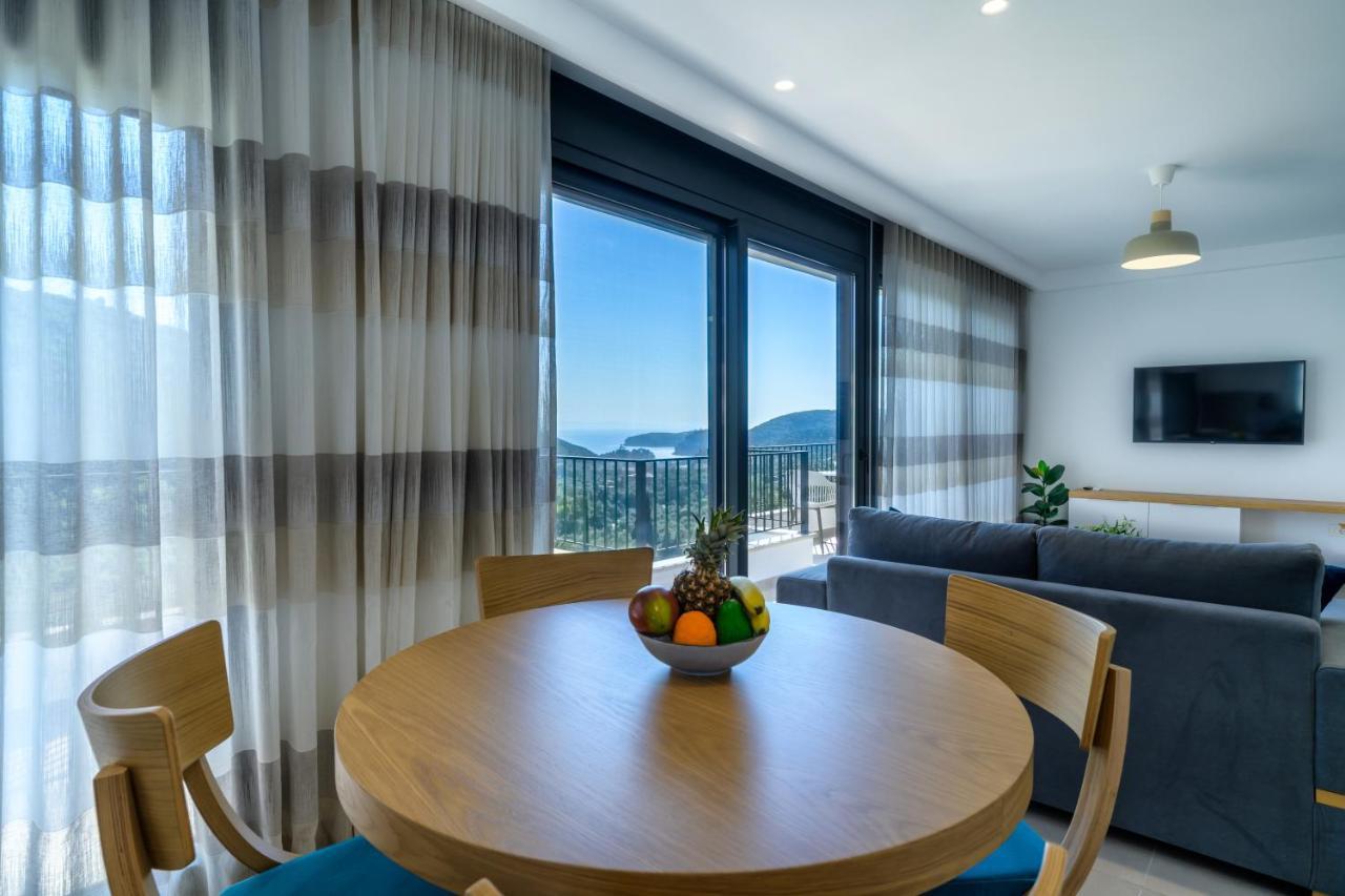 Suites Of Happiness Парга Экстерьер фото