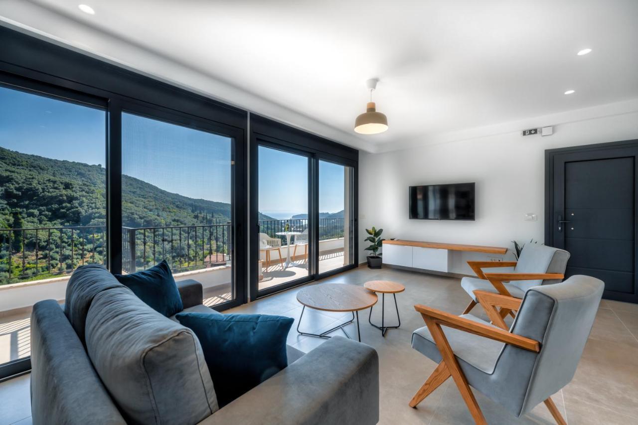 Suites Of Happiness Парга Экстерьер фото