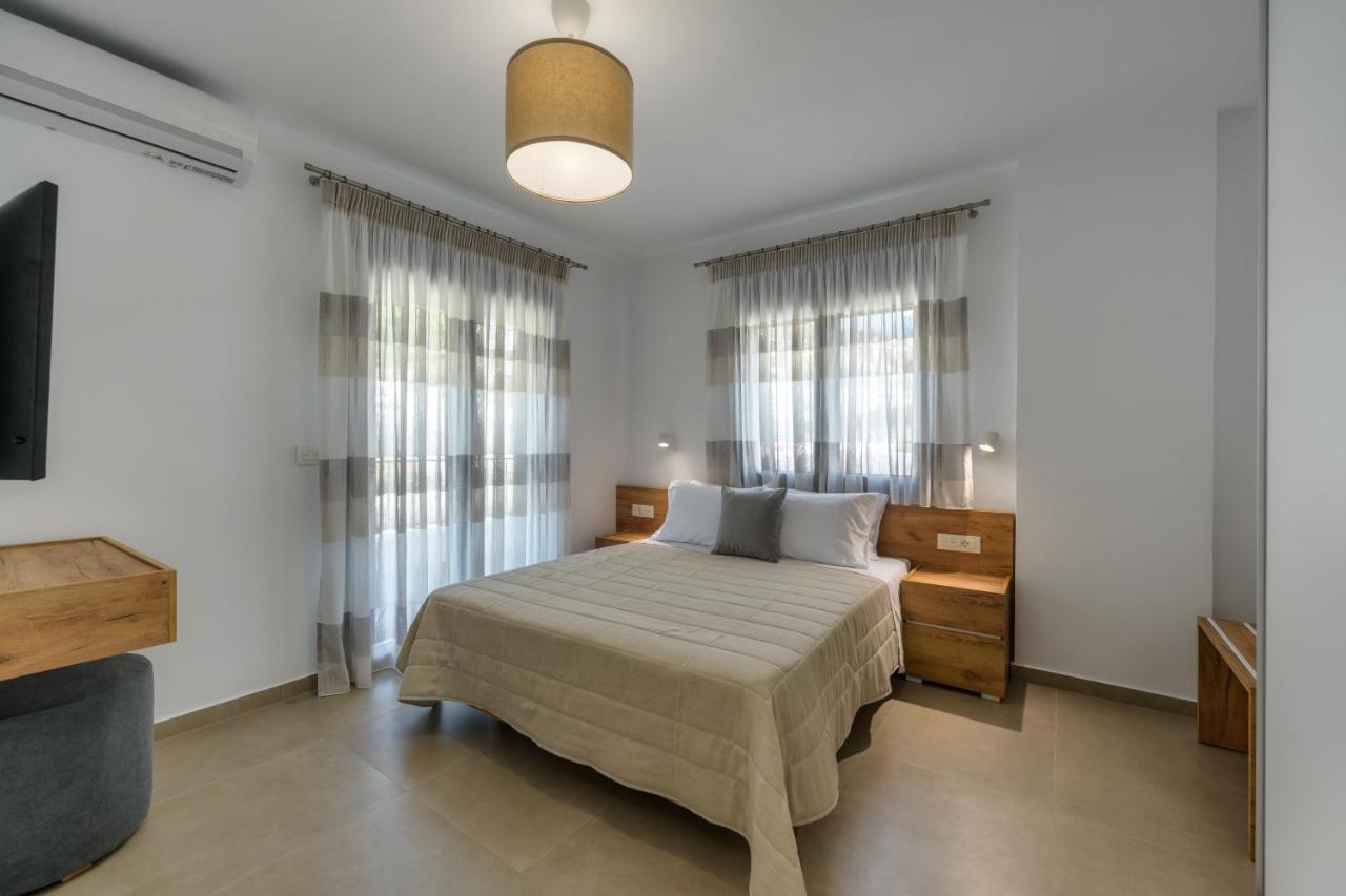 Suites Of Happiness Парга Экстерьер фото