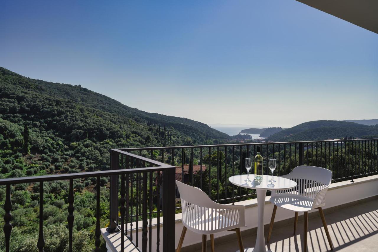 Suites Of Happiness Парга Экстерьер фото