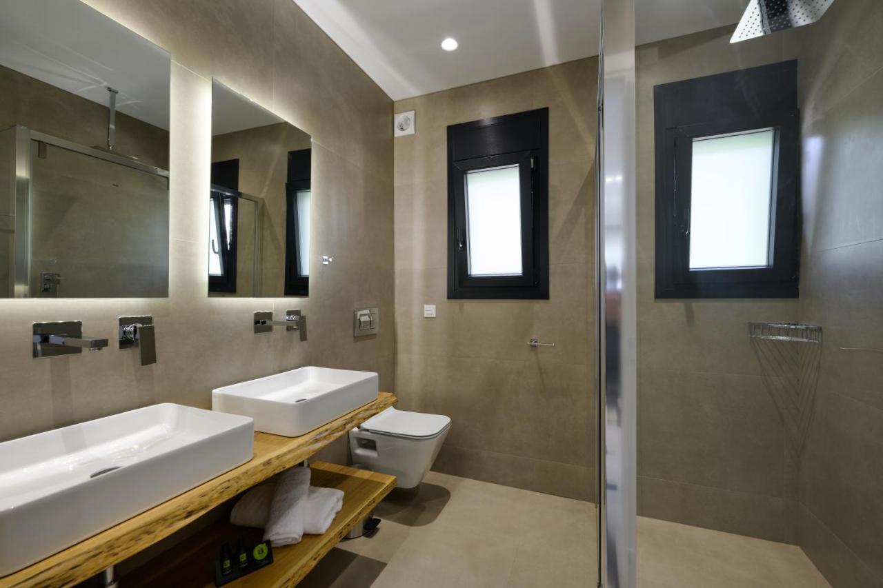 Suites Of Happiness Парга Экстерьер фото