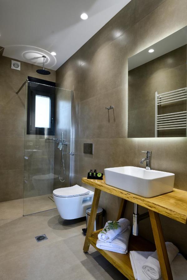 Suites Of Happiness Парга Экстерьер фото