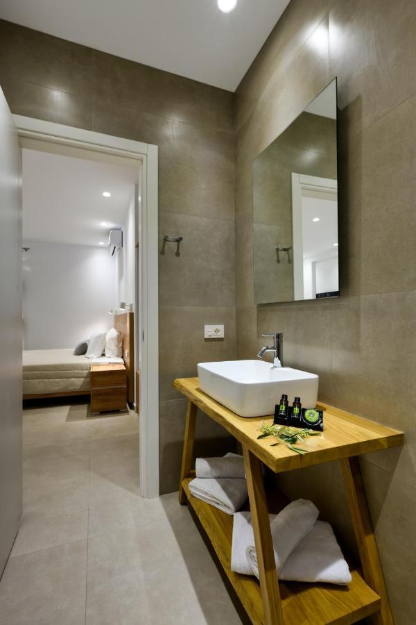 Suites Of Happiness Парга Экстерьер фото